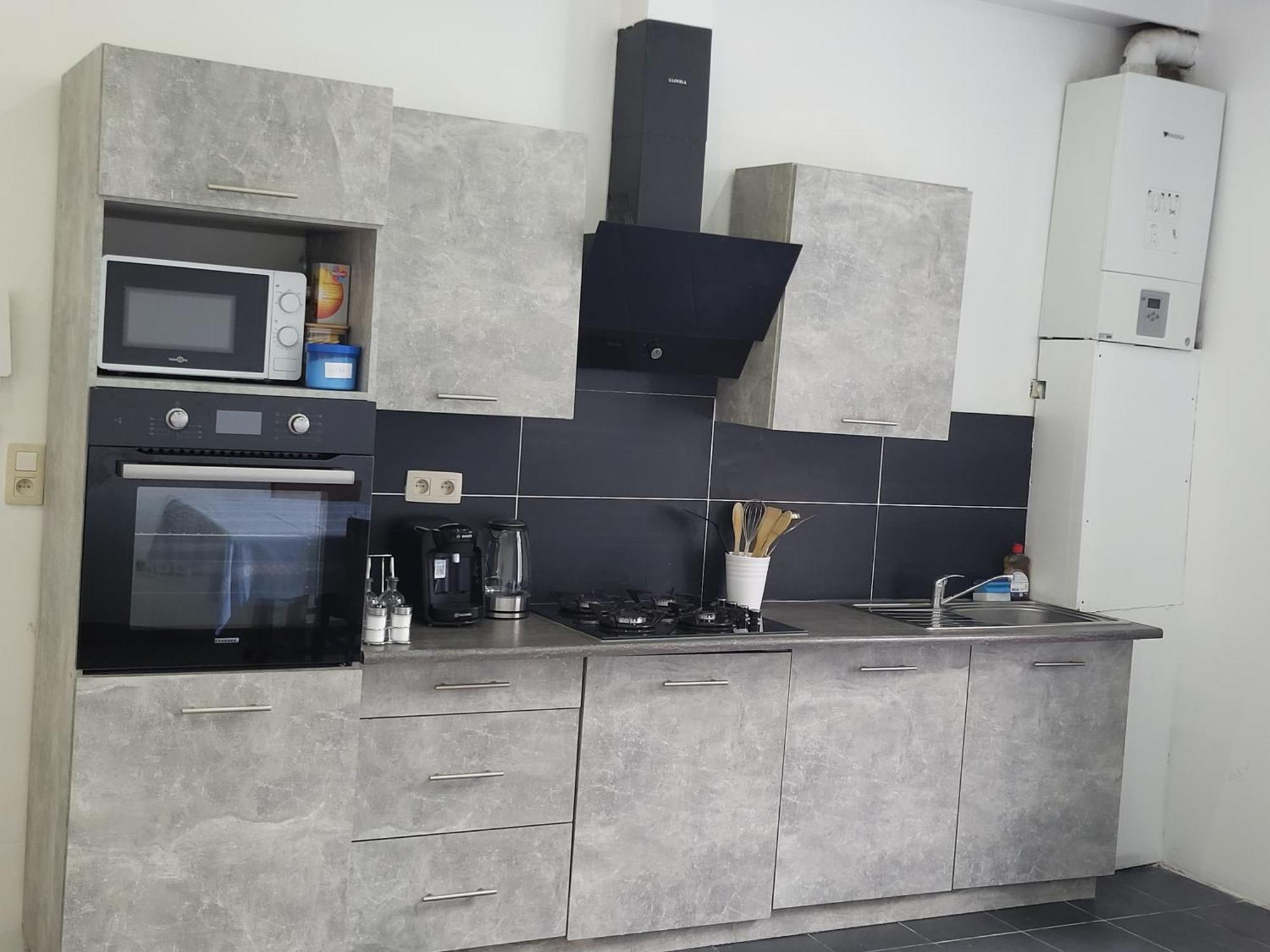 Apartamento Midi Station